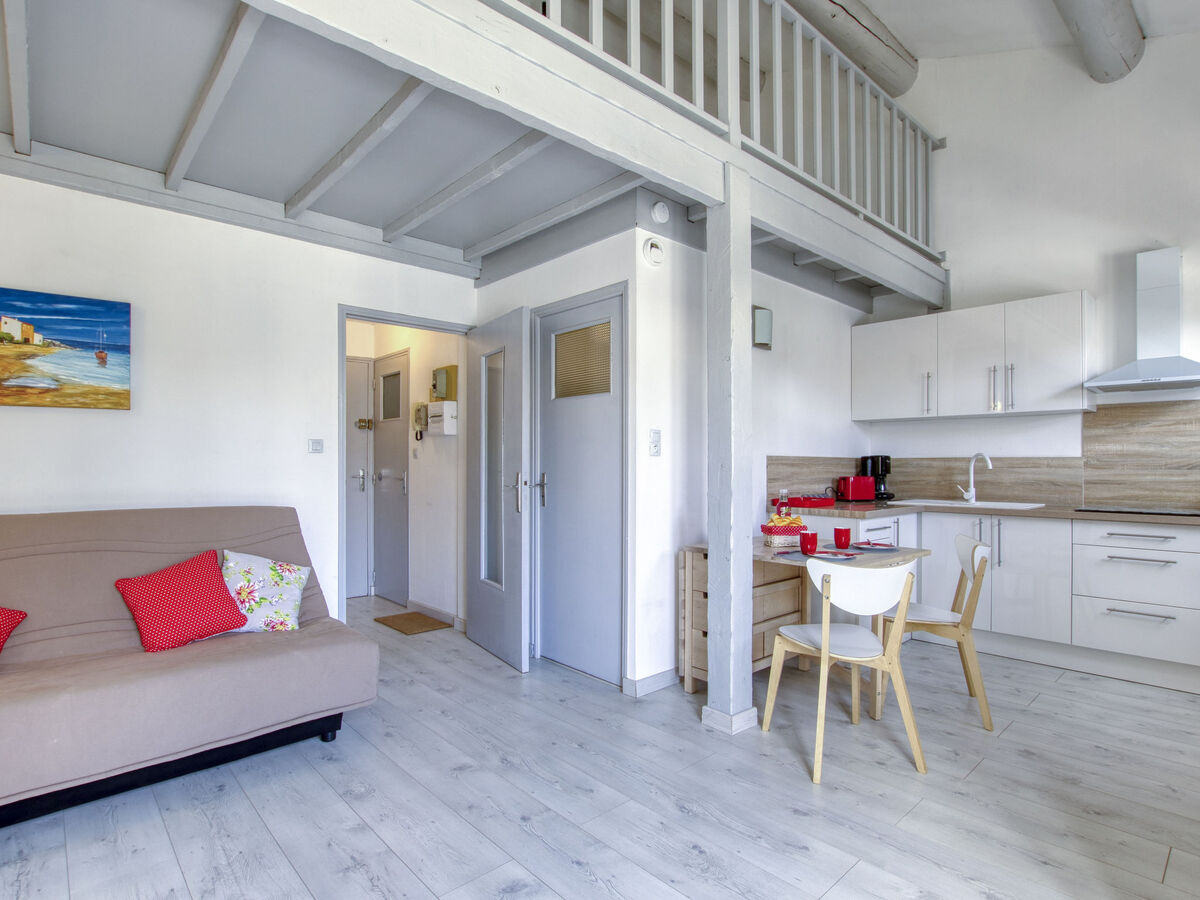 Studio rénové 2 niveaux à 800 m de la plage des Lecques - Photo 7
