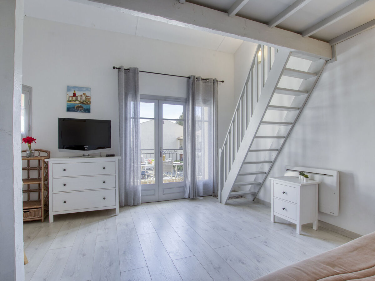 Studio rénové 2 niveaux à 800 m de la plage des Lecques - Photo 11