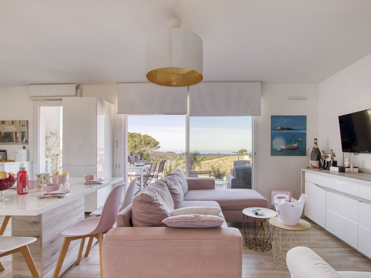 Les Terrasses d'Azur - Apt 3 pièces vue mer à Sanary - Photo 8