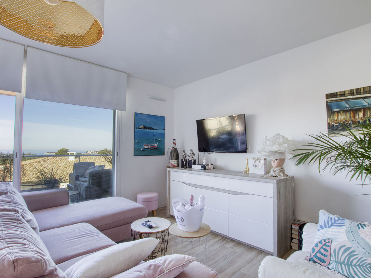 Les Terrasses d'Azur - Apt 3 pièces vue mer à Sanary - Photo 9