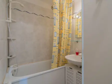 Les Sylvestres – Appartement 2 pièces, 500 m de la mer : photo 12