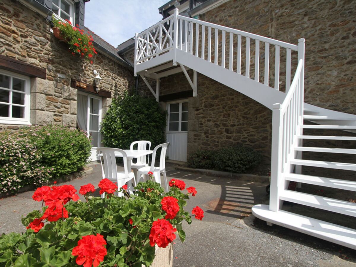 Appartement duplex dans une malouinière du 18e siècle – St Jouan des Guerets - Photo 2