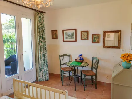 Studio 18-20m² avec balcon à Calvi, 400m de la plage : photo 3
