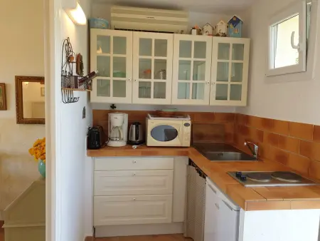 Studio 18-20m² avec balcon à Calvi, 400m de la plage : photo 6