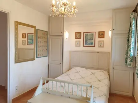 Studio 18-20m² avec balcon à Calvi, 400m de la plage : photo 7