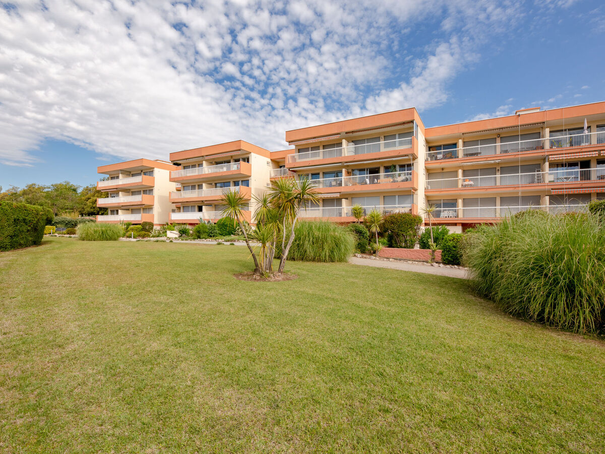 Studio rénové avec vue mer à Saint-Raphaël - Photo 19