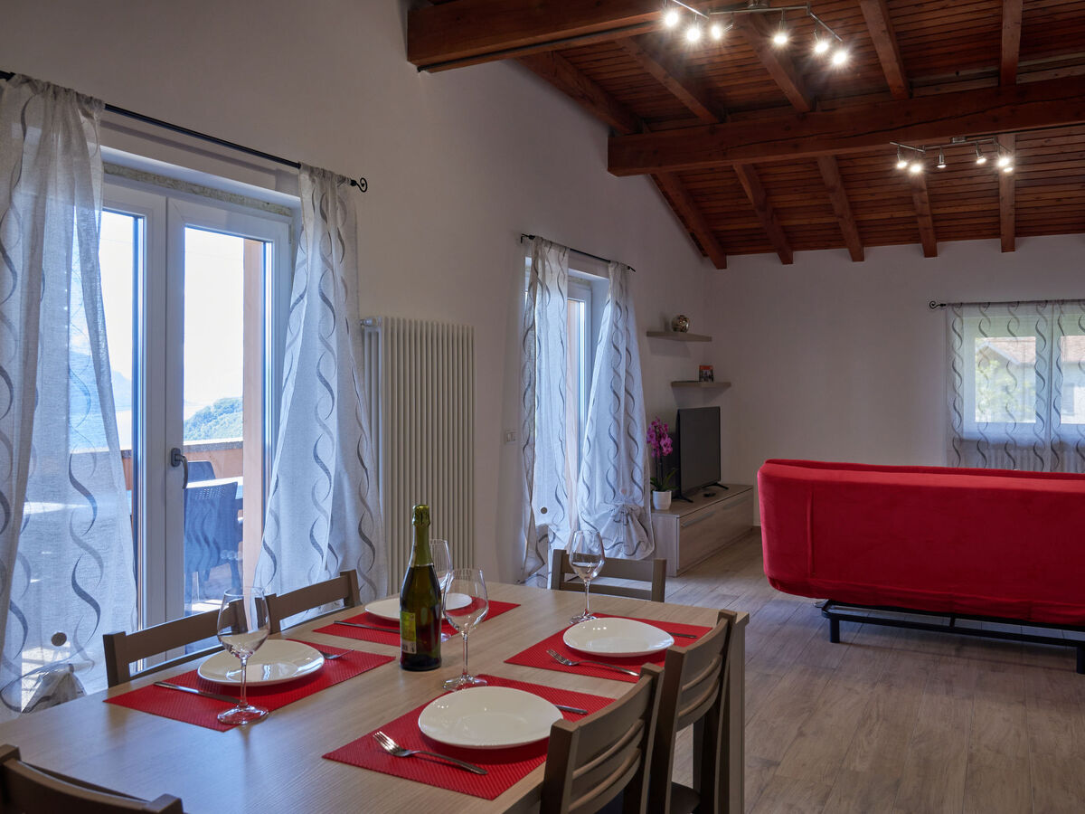 Dora Bellavista – appartement rénové vue lac, Stazzona - Photo 10