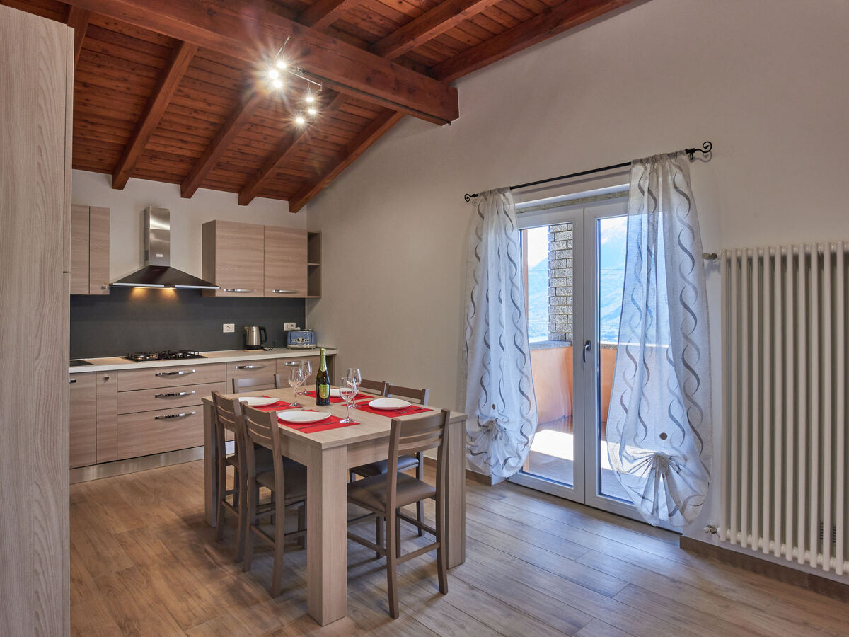 Dora Bellavista – appartement rénové vue lac, Stazzona - Photo 11