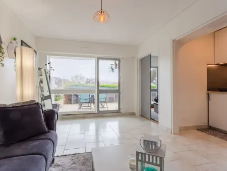 Appartement rénové à Trouville avec vue mer et terrasse : photo 9