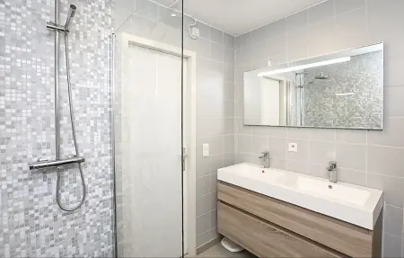 Appartement vue mer face plage à Ostende, 2 chambres : photo 5