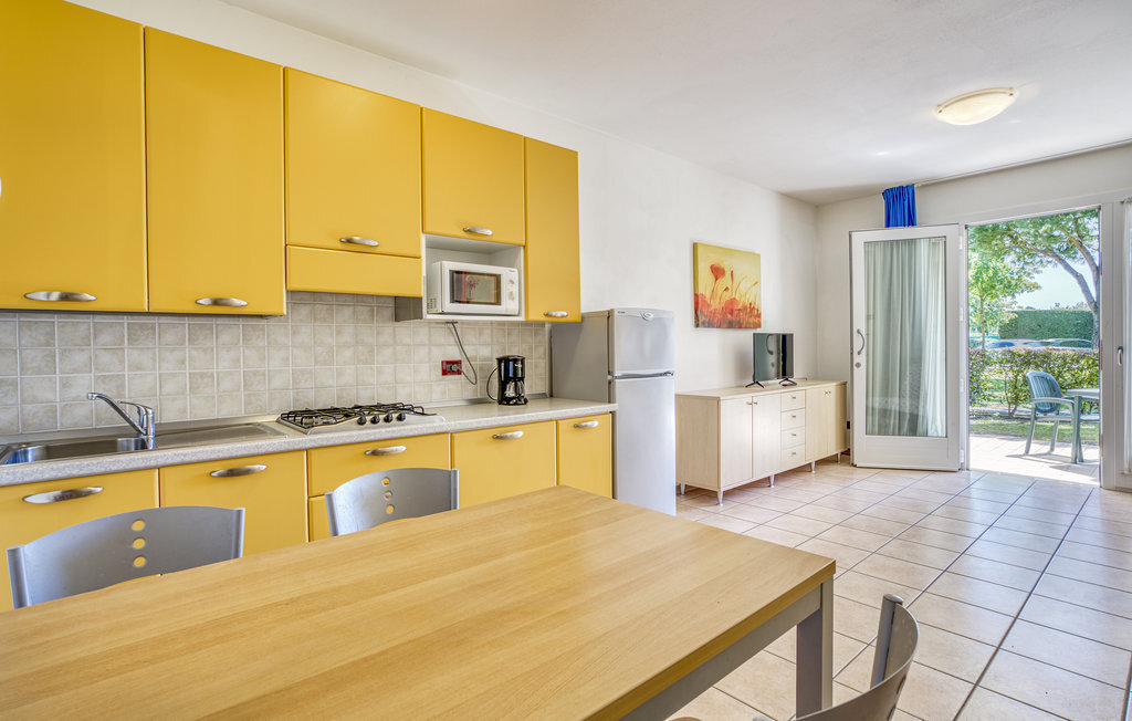 Ai pini-Villa : Appartement face à la plage à Caorle - Photo 3