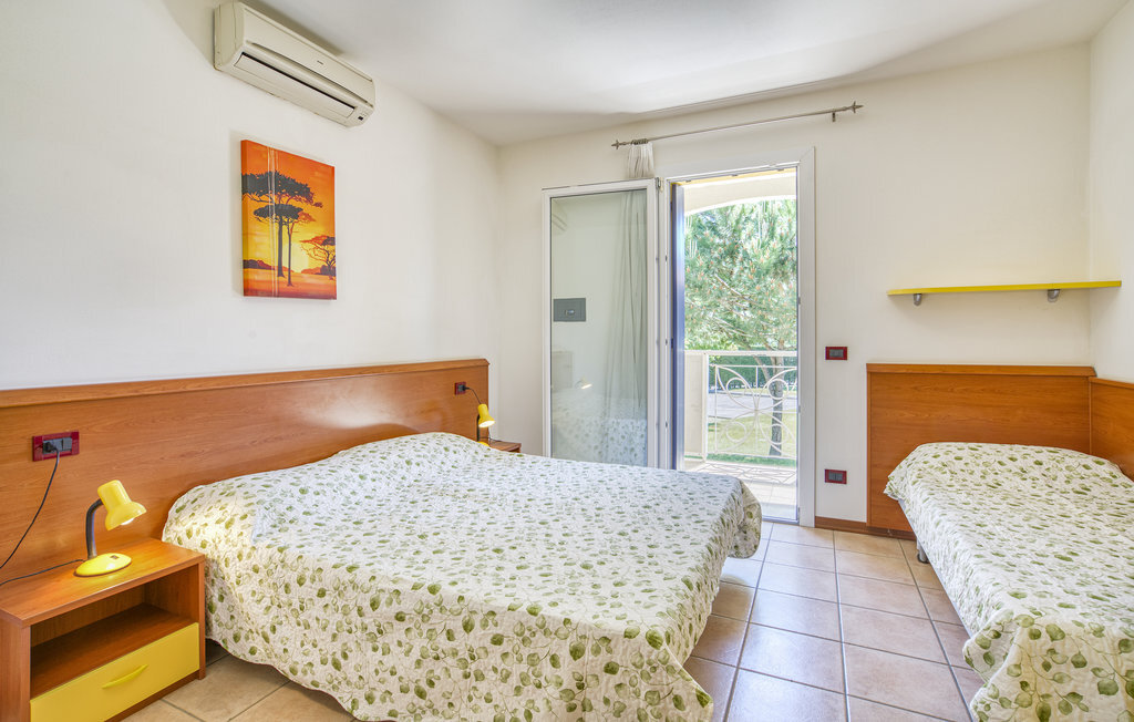 Ai pini-Villa : Appartement face à la plage à Caorle - Photo 4