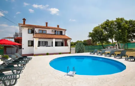 Location appartement à Barban