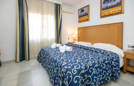 Appartement 2 chambres avec piscine partagée à Calahonda : photo 15