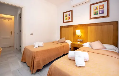Appartement 2 chambres avec piscine partagée à Calahonda : photo 18