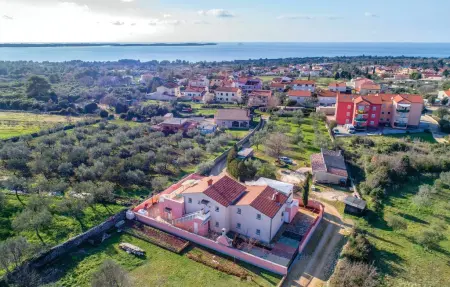 Location appartement à Peroj