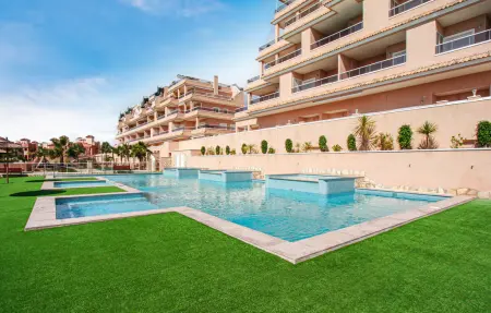 Appartement 70 m² avec piscine intérieure à Torrevieja : photo 10