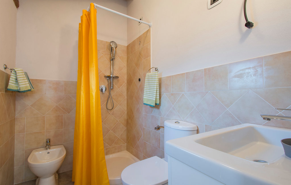 Appartement rustique 8 pers. avec jacuzzi à Benabbio - Photo 15