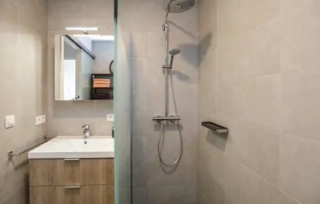 Residentie Crystal : appartement vue mer à Ostende, piscine et terrasse : photo 21