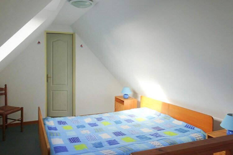 Maison mitoyenne Lanmodez, 700 m de la plage - Photo 4