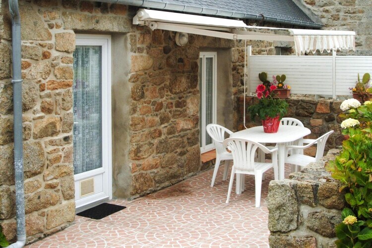 Maison mitoyenne Lanmodez, 700 m de la plage - Photo 5