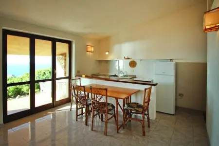 Maison 3 pièces piscine privée à Costa Paradiso : photo 14