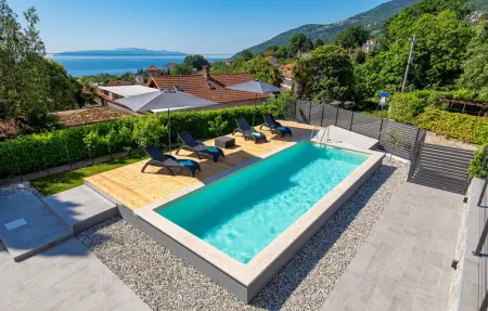 Location appartement de vacances à Lovran