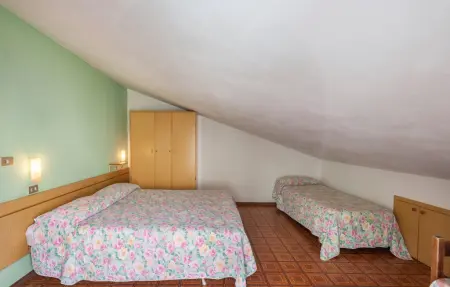 Quadri, Appartement 7 personnes à Cattolica : photo 9