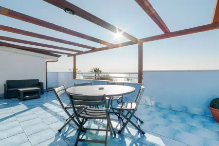 Location appartement à Policastro Bussentino, Appartement chaleureux à Policastro Bussentino avec piscine