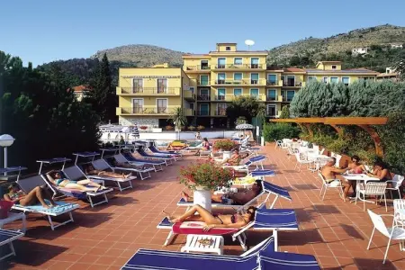 Location appartement de vacances à Pietra Ligure