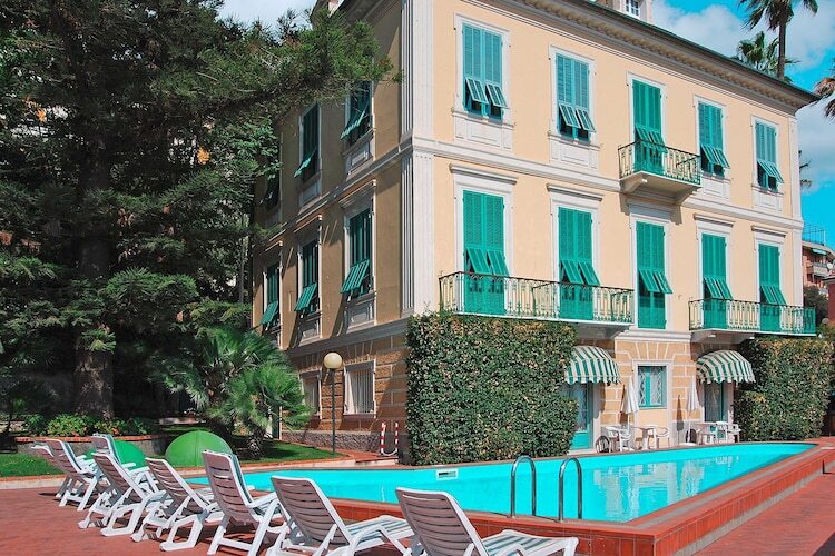 Villa 19ème siècle à Imperia, piscine et parc centenaire - Photo 3