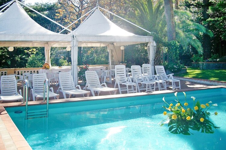 Villa 19ème siècle à Imperia, piscine et parc centenaire - Photo 6