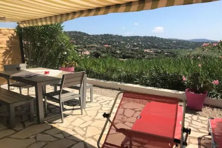 Location maison à La Croix Valmer, Maison à La Croix-Valmer près des plages