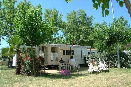 Location mobil home à Vias, Camping en mobil-home pour 4 personnes à Vias