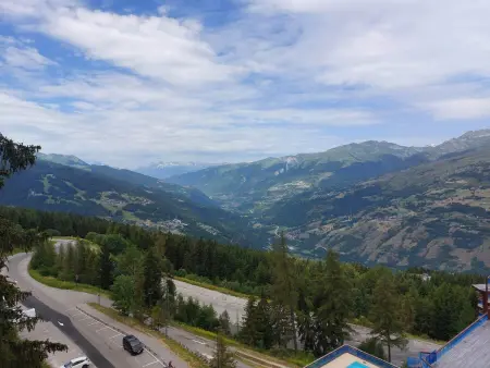 Duplex 4 pers. avec balcon et vue vallée, Les Arcs 1800 : photo 4