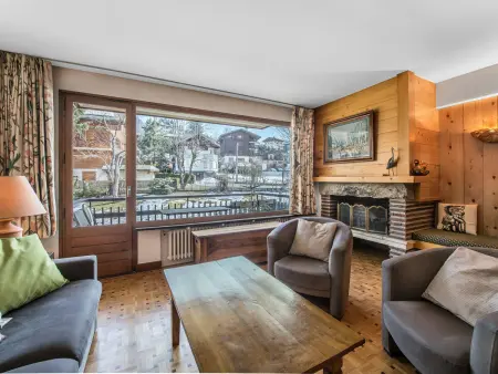 Location appartement à Megève, Appartement 2 pièces au cœur de Megève avec balcon et parking