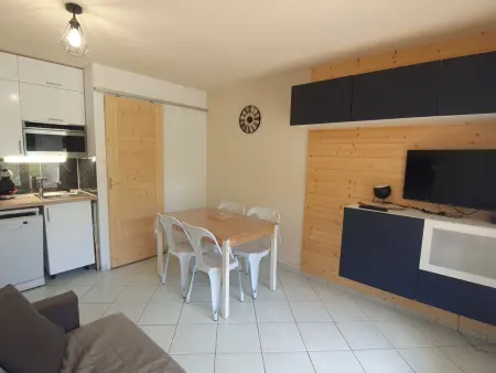 Location appartement à La Clusaz, Charmant studio avec terrasse et WIFI à La Clusaz