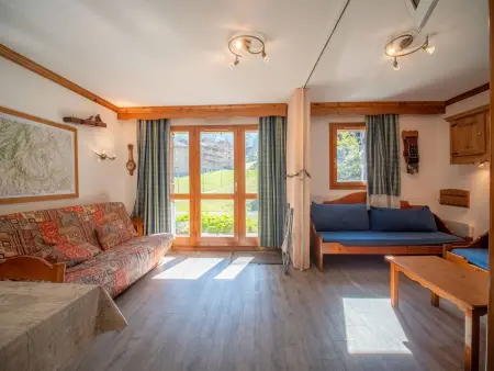 Studio 32m² centre station, terrasse sud face aux pistes : photo 6