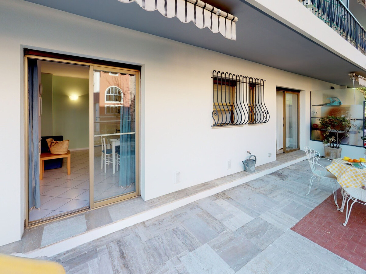 Appartement 2P rez-de-chaussée, terrasse et garage à Menton - Photo 8