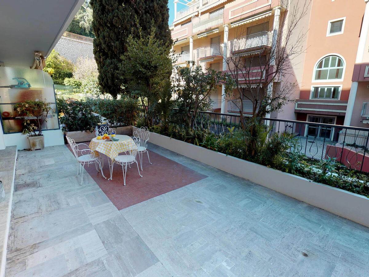 Appartement 2P rez-de-chaussée, terrasse et garage à Menton - Photo 10