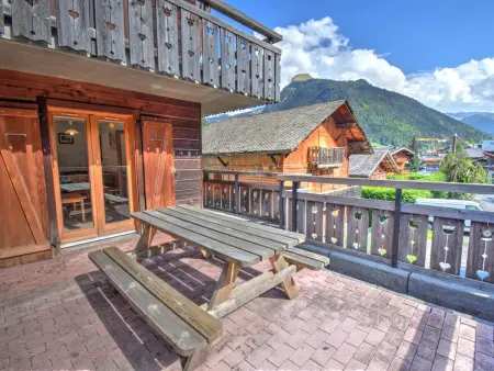 Appartement 2 pièces rénové, centre Morzine, balcon : photo 5