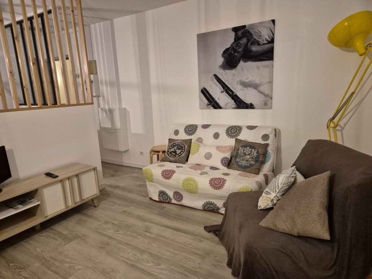 Appartement T1bis rénové à Cauterets, parking inclus - Photo 5