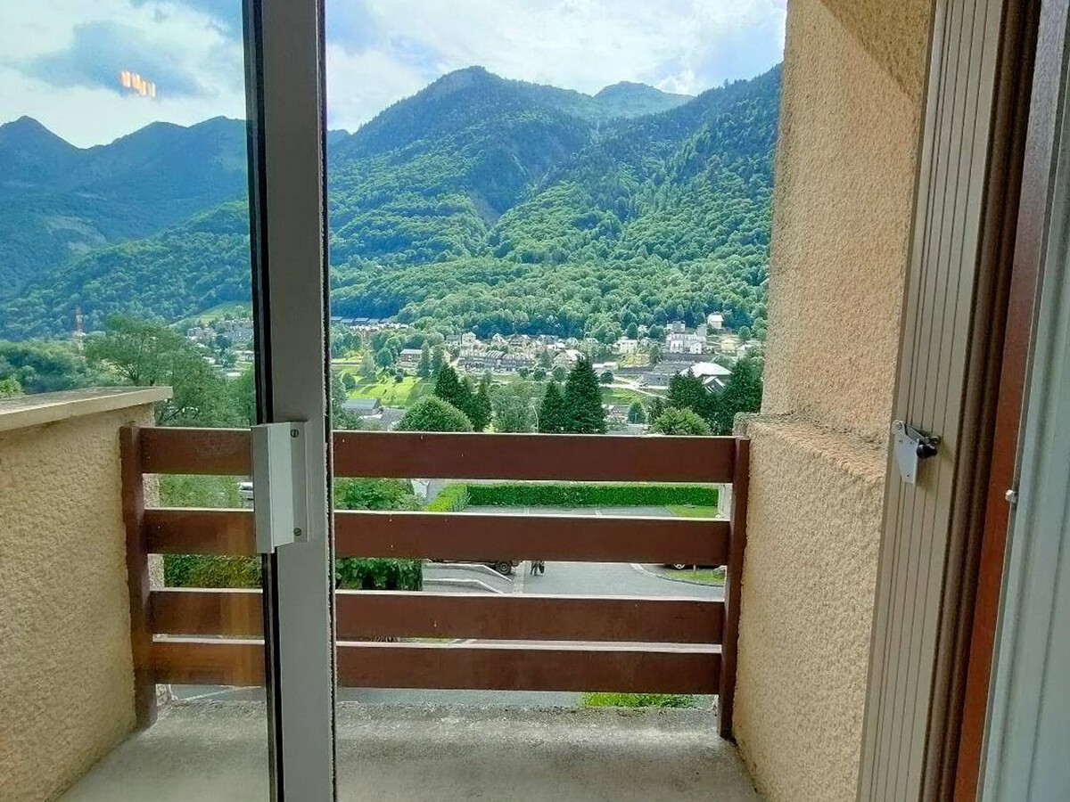 Appartement T1bis rénové à Cauterets, parking inclus - Photo 9
