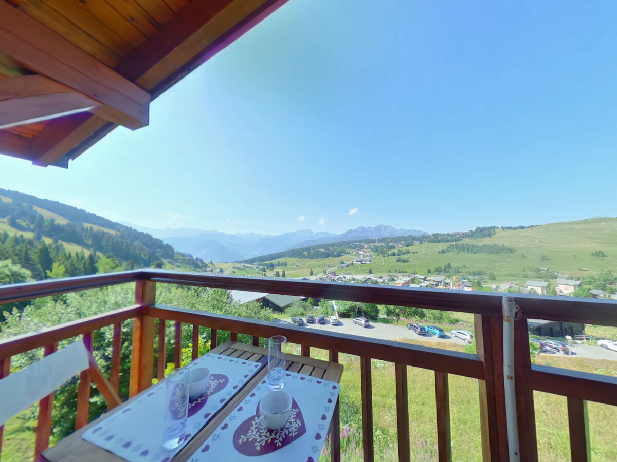 Appartement 2 pièces Les Saisies, vue Mont Bisanne, balcon sud - Photo 9