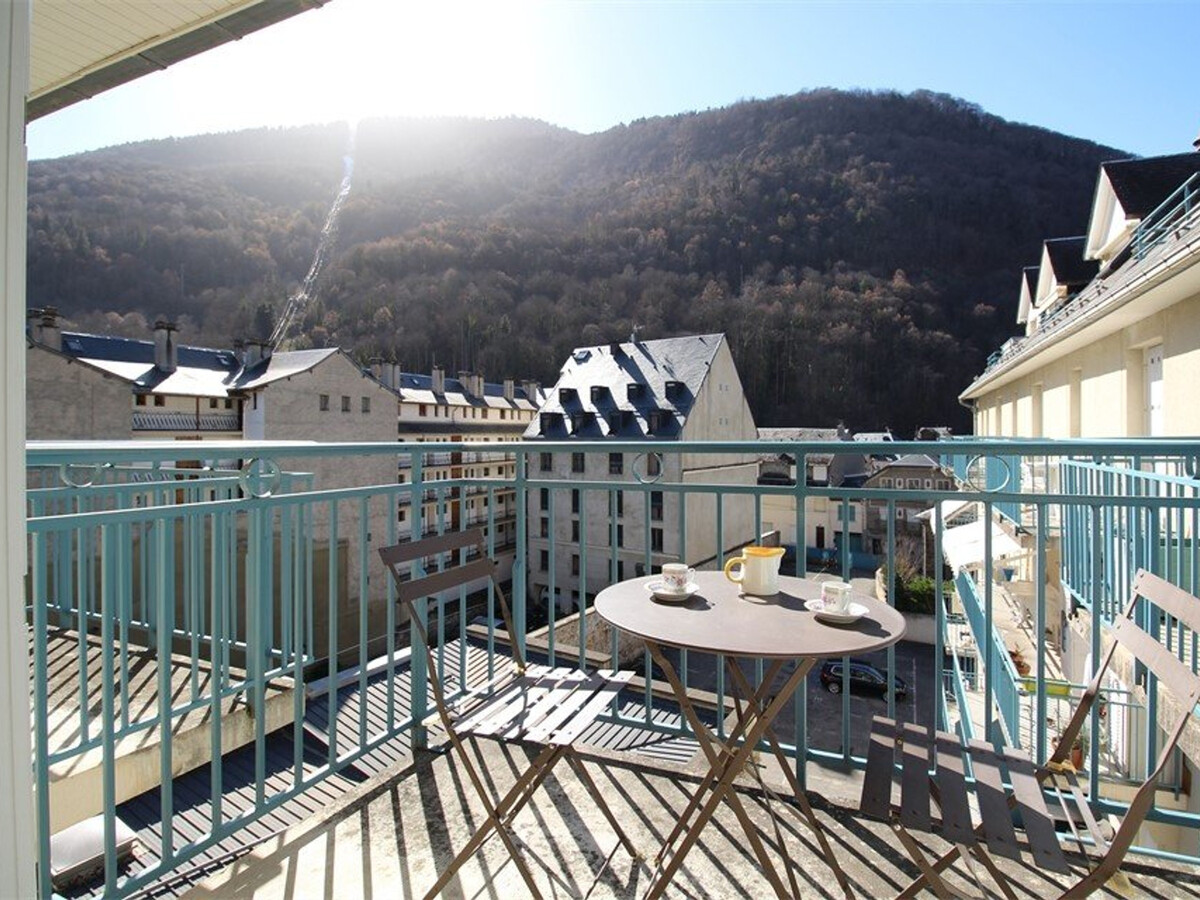 Appart. 7 pers. central Bagnères-de-Luchon, 2 balcons, parking - Photo 5