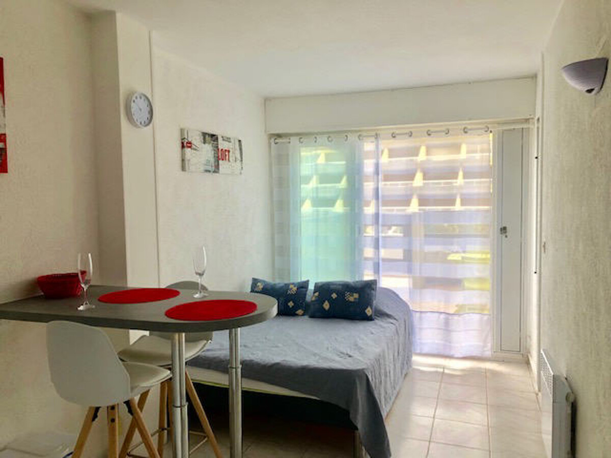 Studio climatisé 2 pers. à Cap d'Agde, terrasse et parking - Photo 7