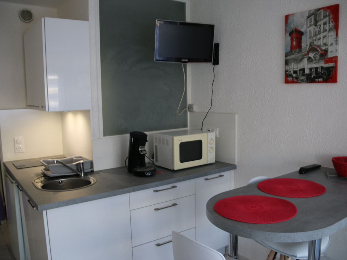 Studio climatisé 2 pers. à Cap d'Agde, terrasse et parking - Photo 9