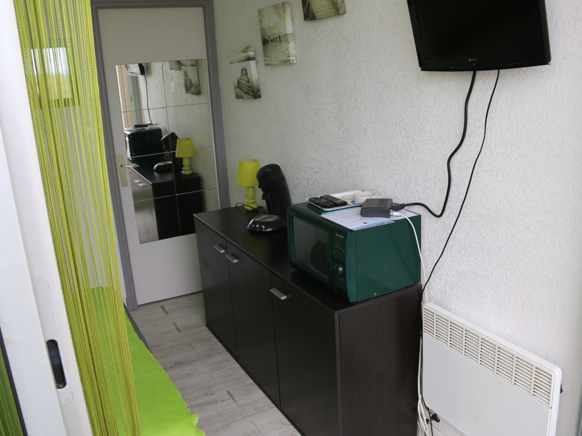 Studio rénové 2 pers. avec terrasse vue mer et parking - Photo 8