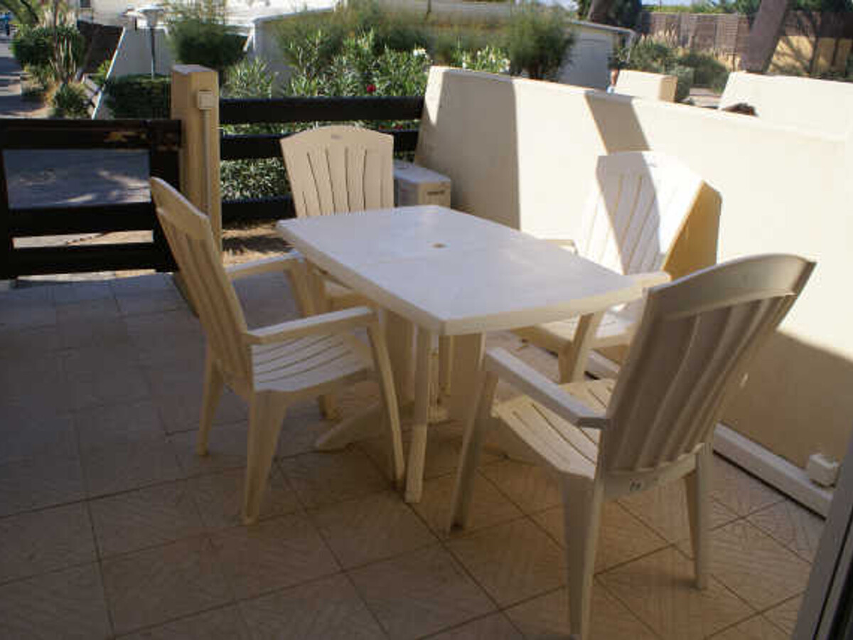 Studio climatisé RDC terrasse et parking à Cap d'Agde - Photo 1
