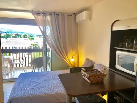 Studio climatisé 2 pers. avec terrasse et piscine à Agde : photo 9